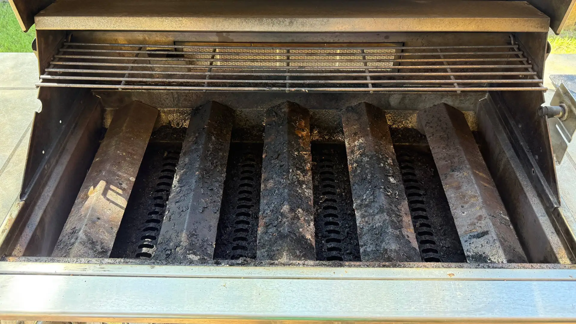 Grill before Mpire deep cleaning